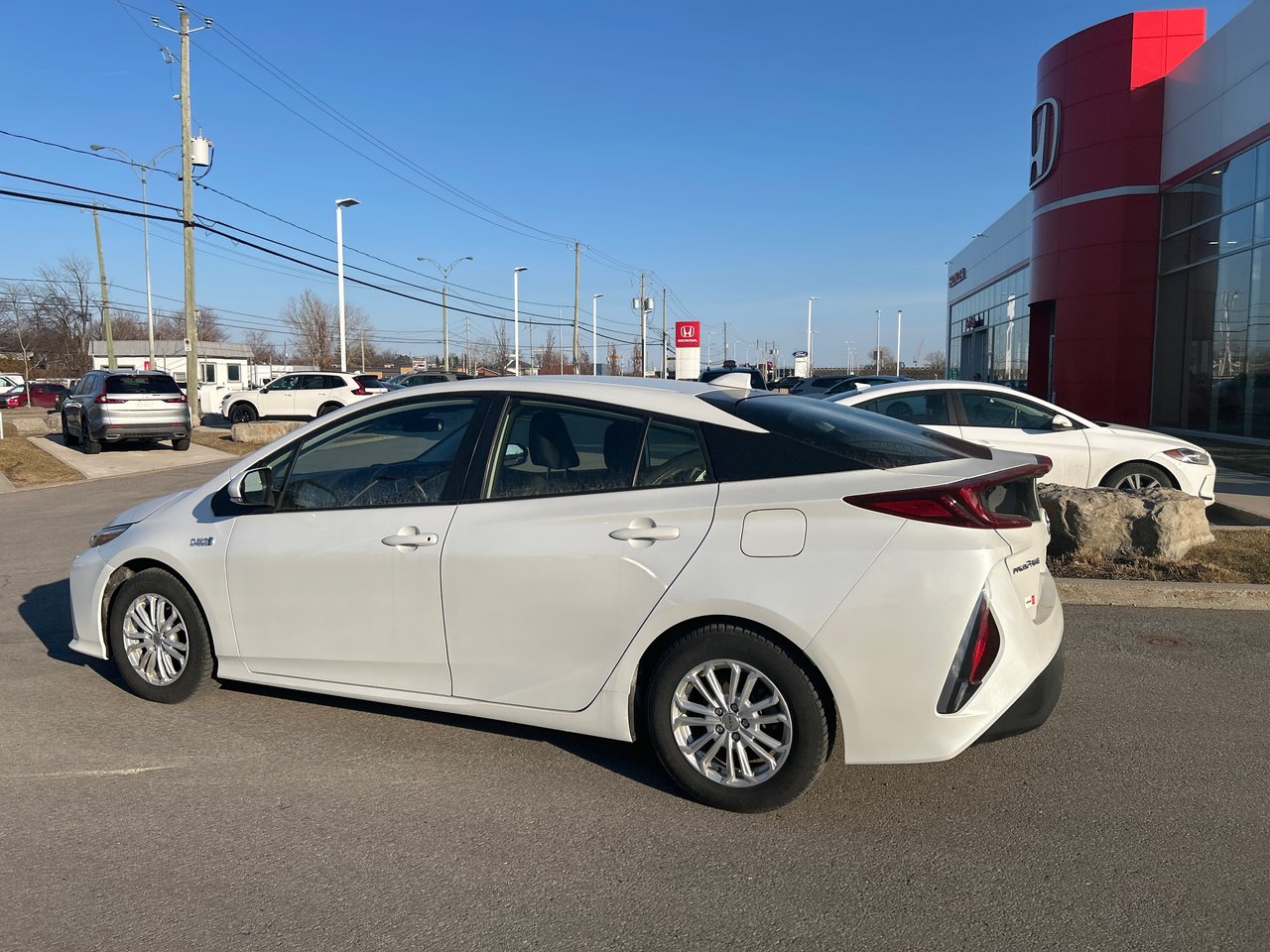 2022 Toyota Prius Prime - Image 8