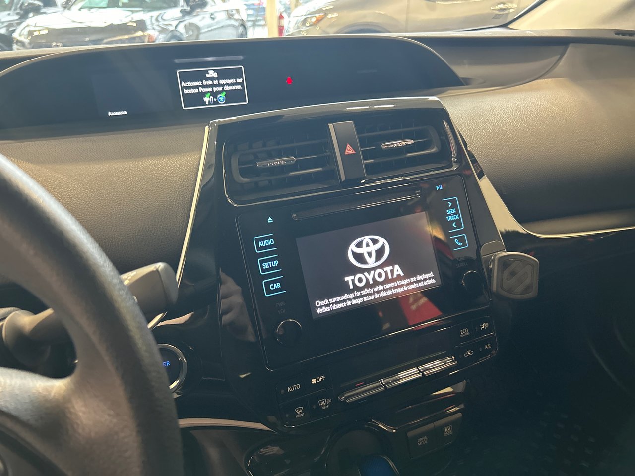 2019 Toyota Prius - Image 27