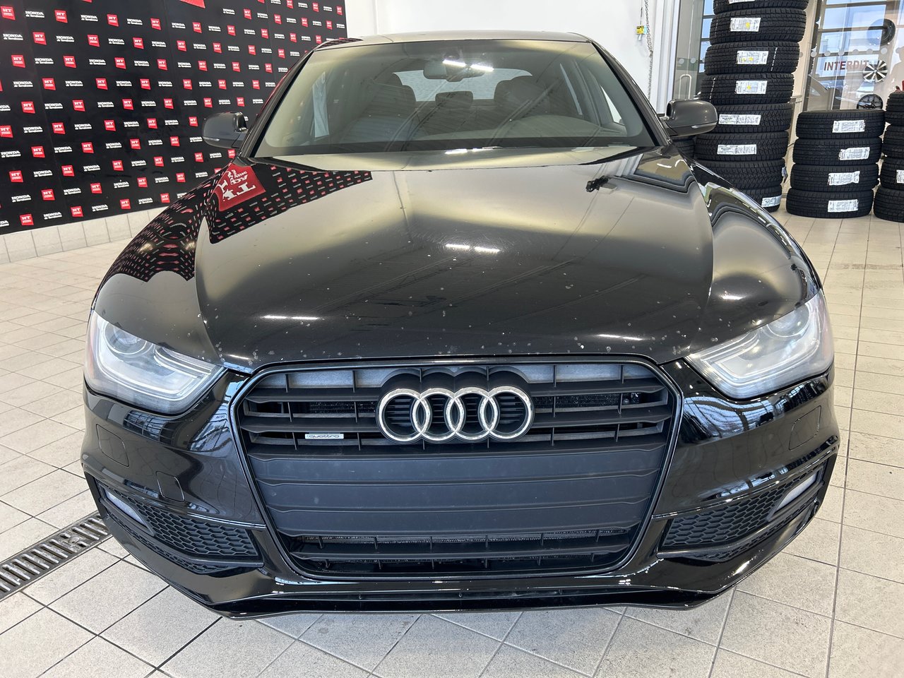2014 Audi A4 - Image 12