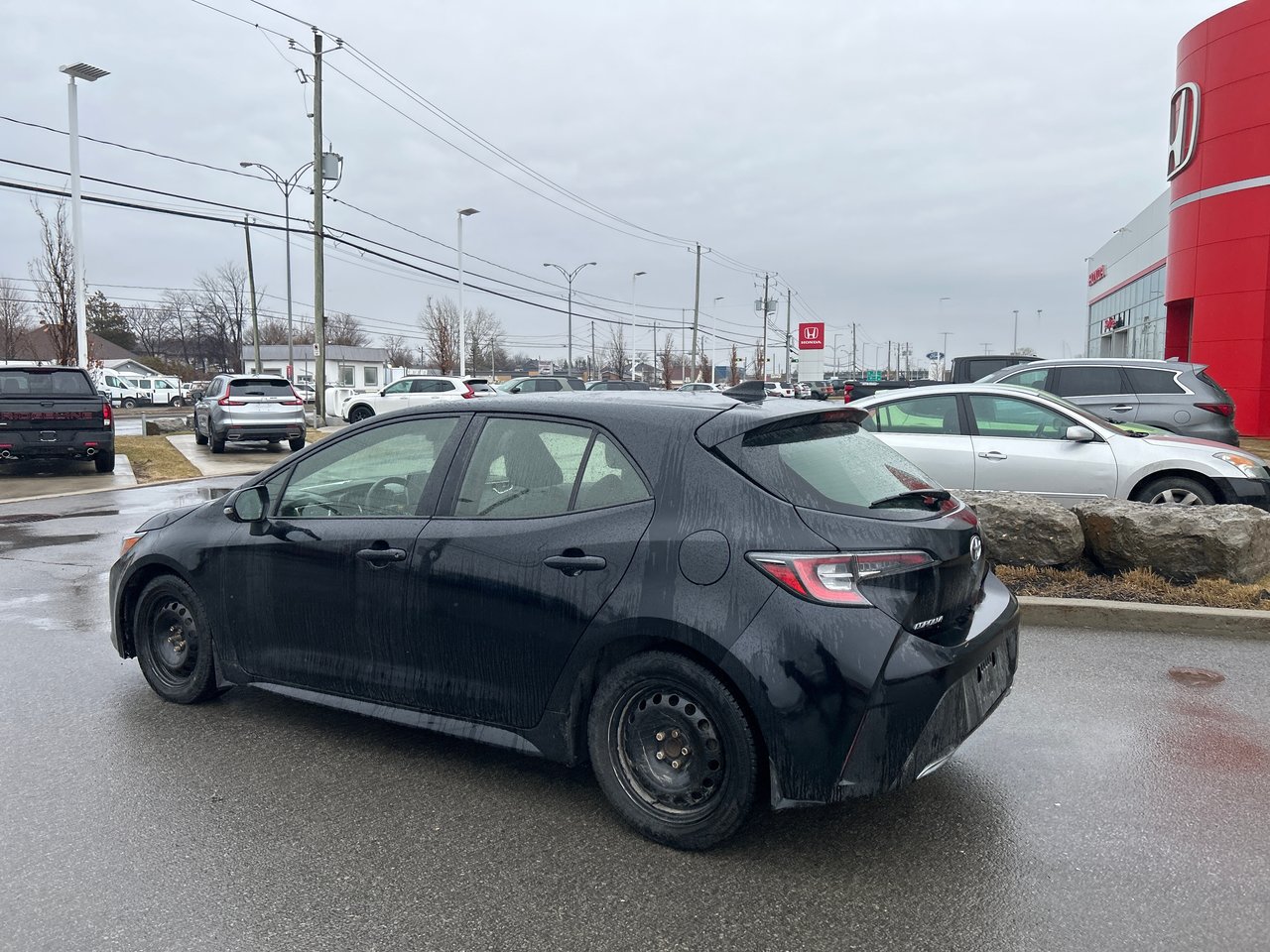 2019 Toyota Corolla Hatchback - Image 3