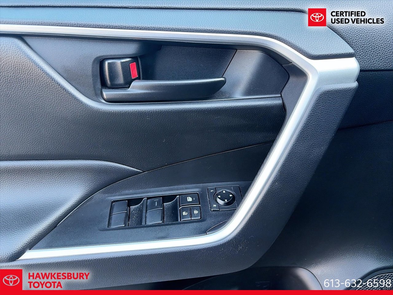 2023 Toyota RAV4 Hybrid - Image 34