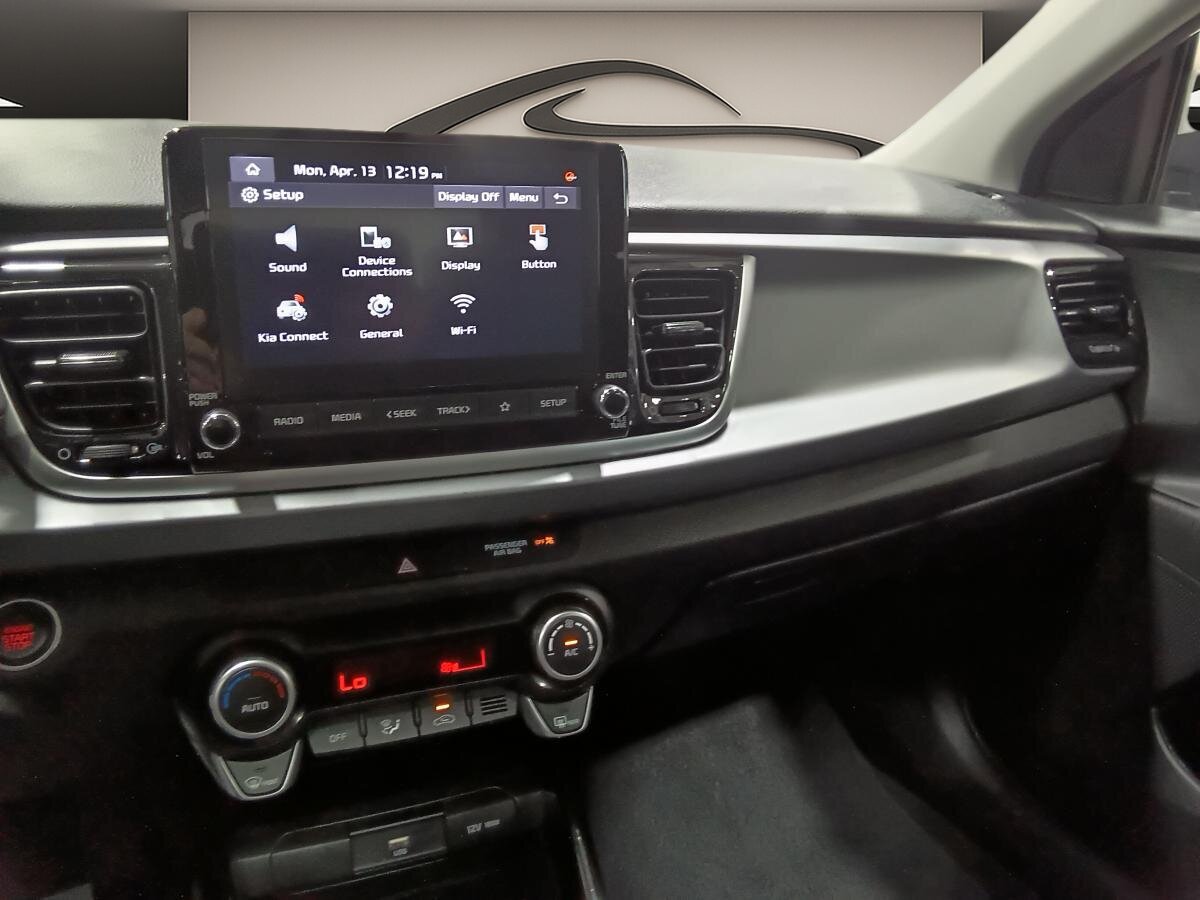 2023 Kia Rio5 - Image 19