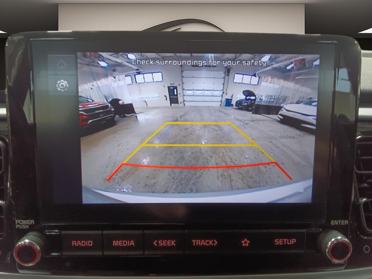 2023 Kia Rio5 - Image 23