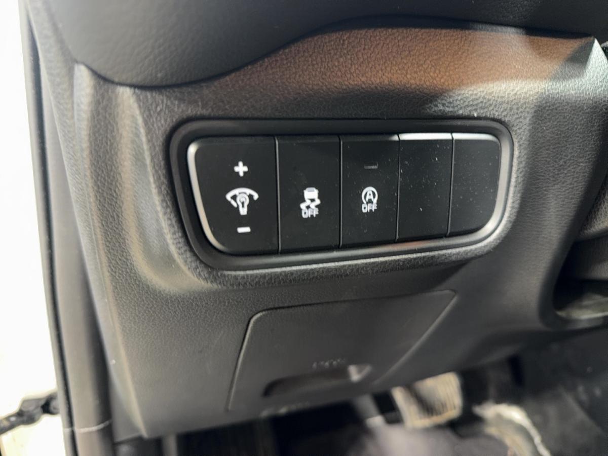 2023 Kia Soul - Image 11