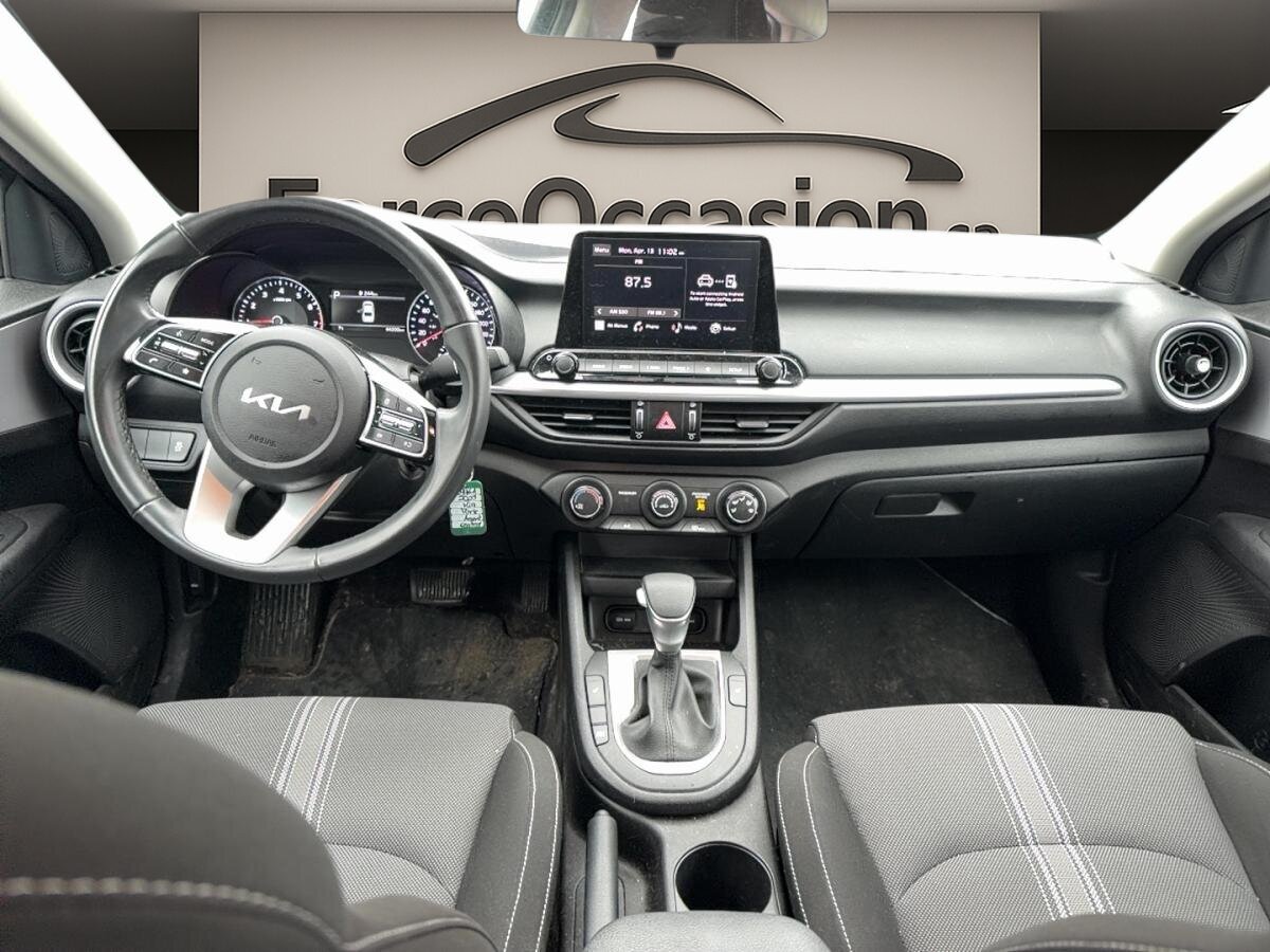 2023 Kia Forte - Image 7