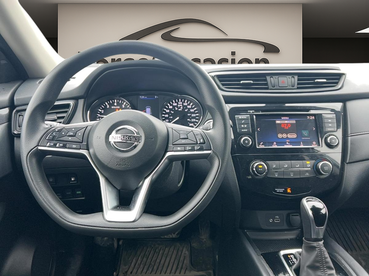 2020 Nissan Rogue - Image 3