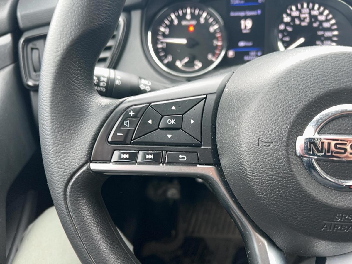 2020 Nissan Rogue - Image 7