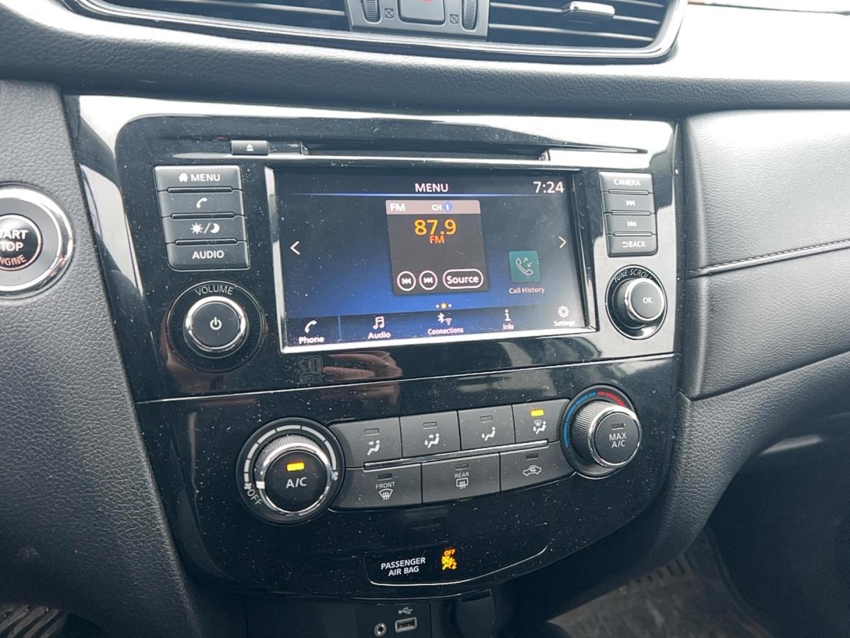 2020 Nissan Rogue - Image 11