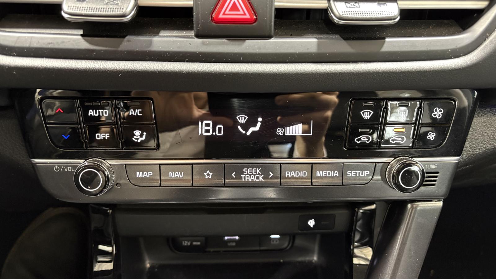 2024 Kia Seltos - Image 28