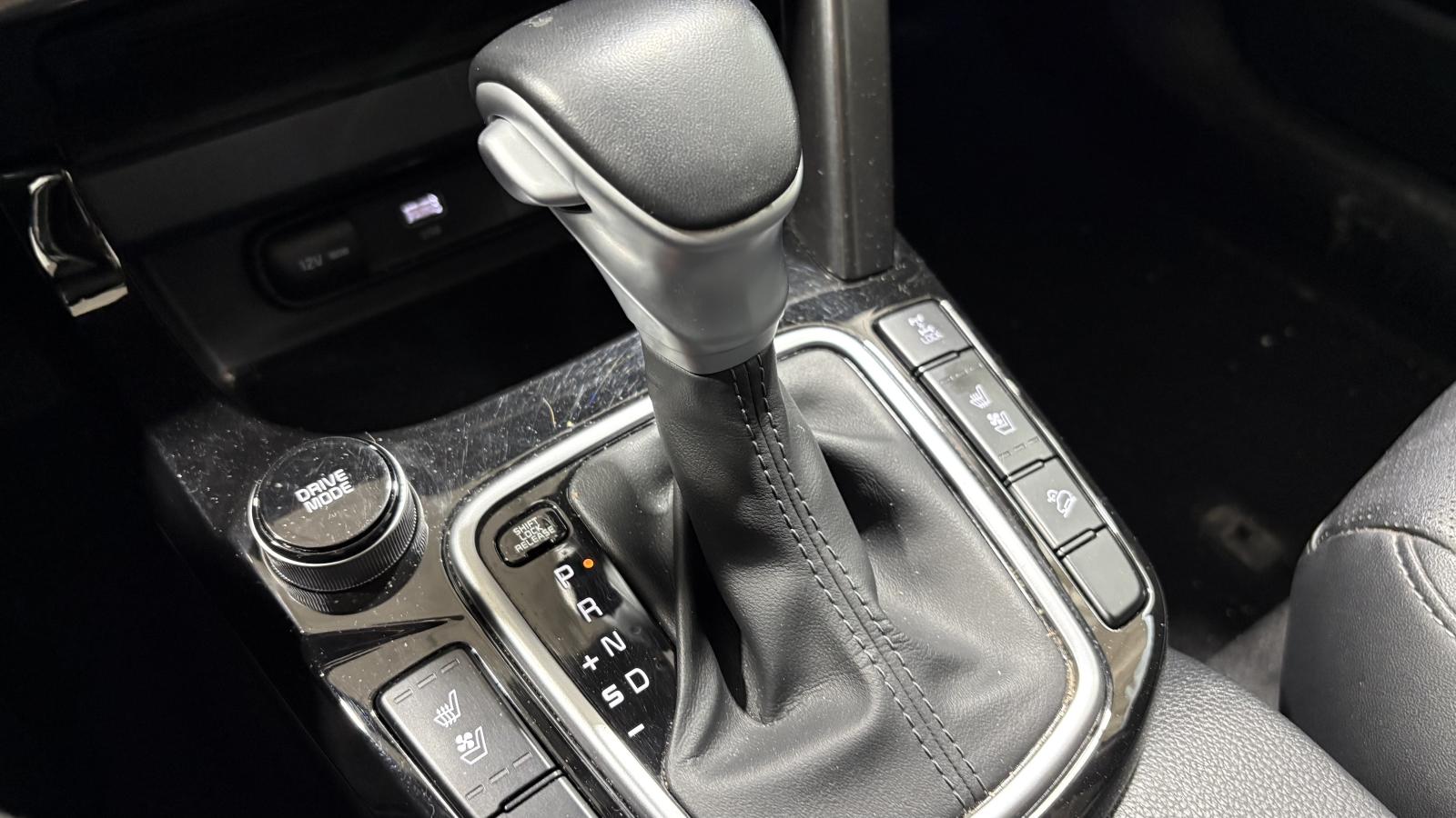 2024 Kia Seltos - Image 30