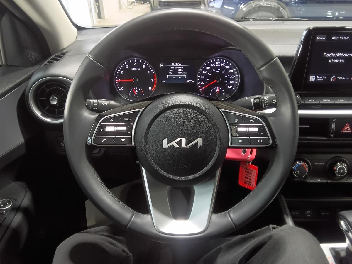 2024 Kia Forte - Image 13