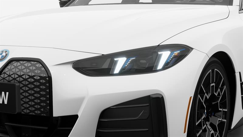 2025 BMW i4 - Image 3