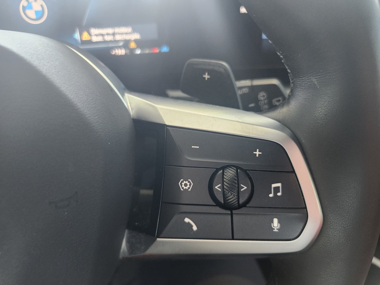 2023 BMW X1 - Image 17