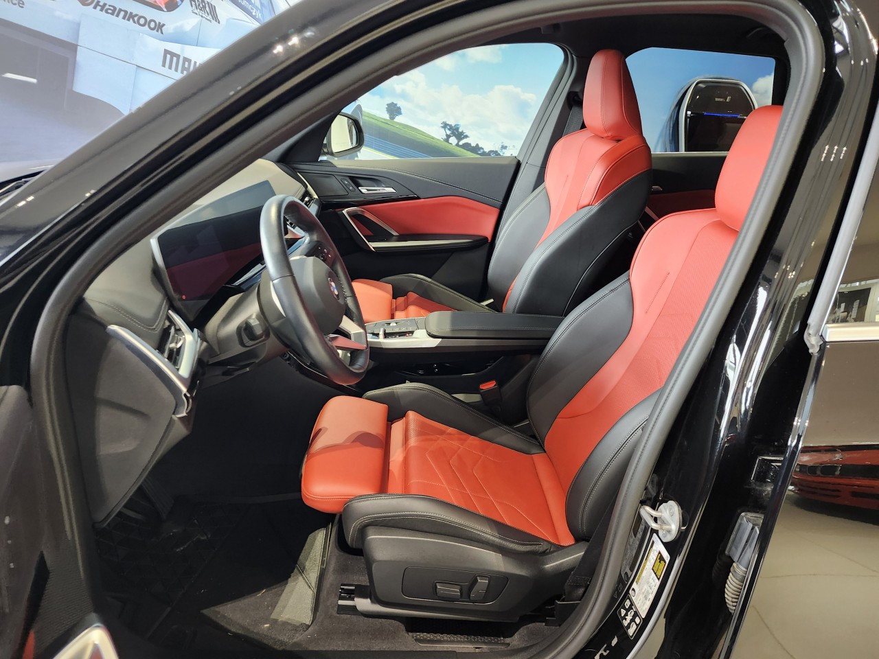 2024 BMW X1 - Image 12