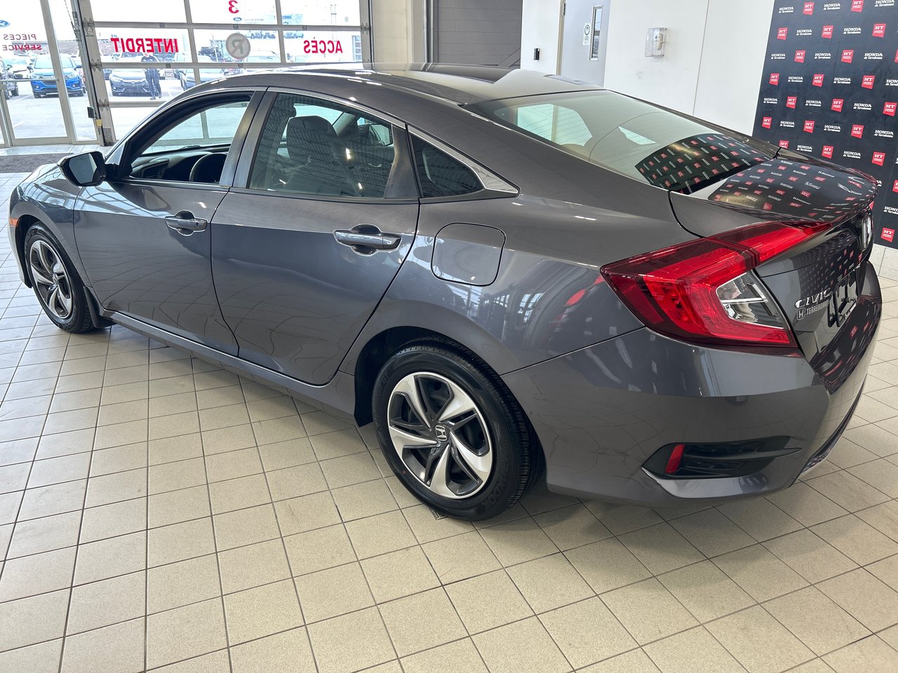 2021 Honda Civic Sedan - Image 15
