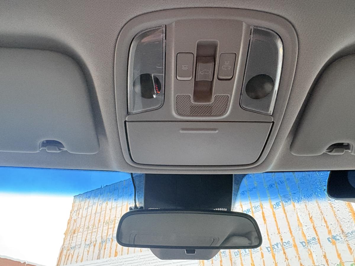 2020 Kia Sportage - Image 22