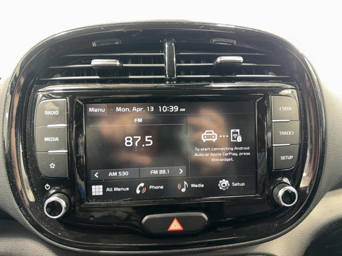 2023 Kia Soul - Image 18