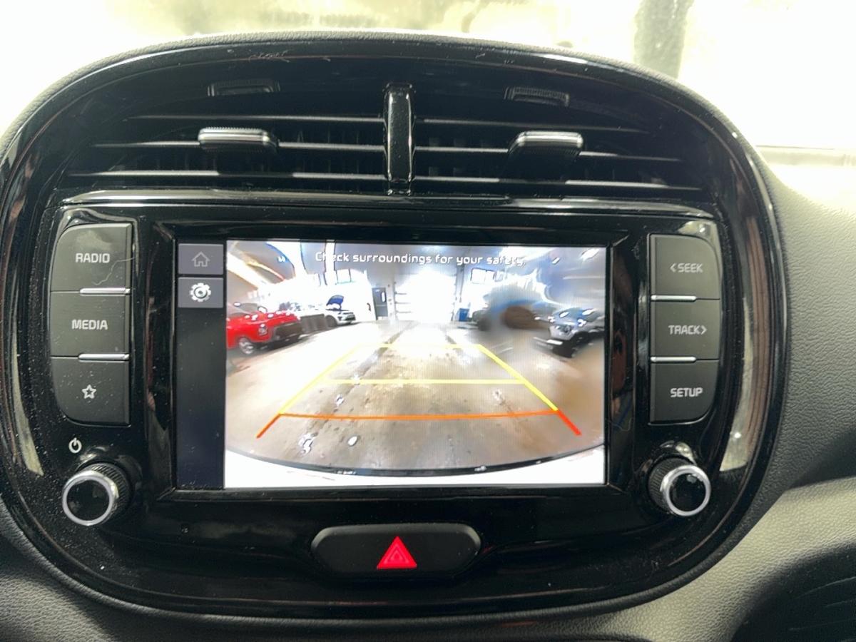 2023 Kia Soul - Image 19