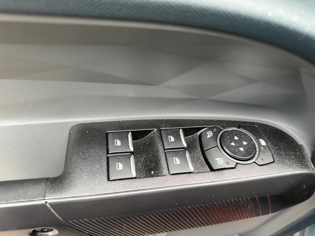 2025 Ford Maverick Hybrid - Image 10