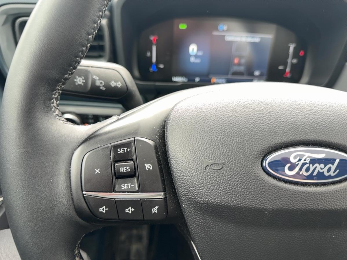 2025 Ford Maverick Hybrid - Image 17