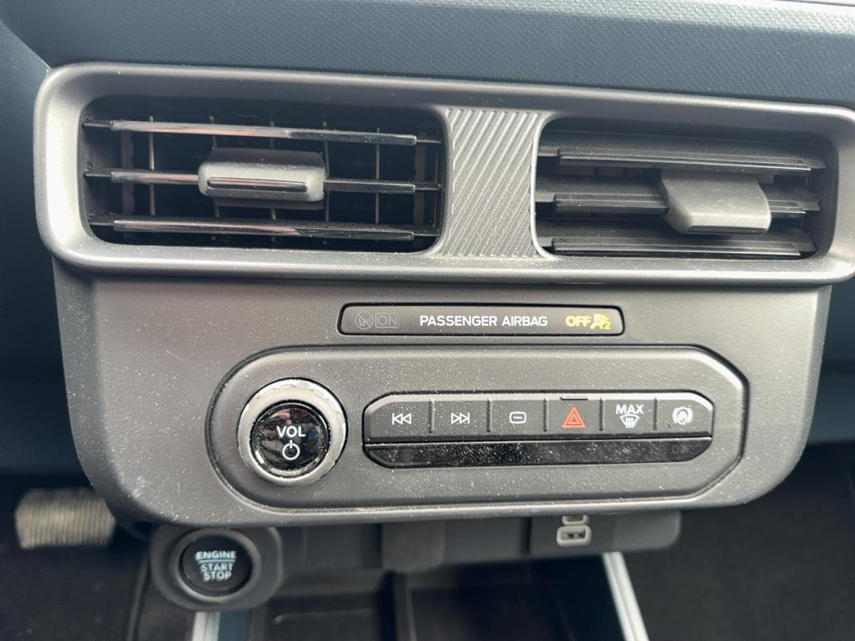 2025 Ford Maverick Hybrid - Image 24