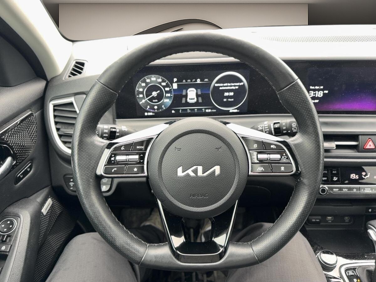 2024 Kia Seltos - Image 15