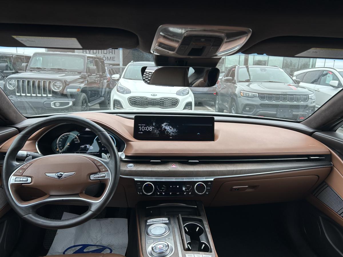 2021 Genesis G80 - Image 23