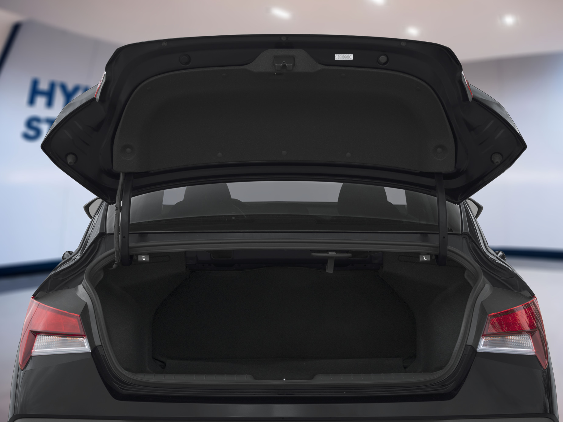 2026 Hyundai Elantra - Image 11