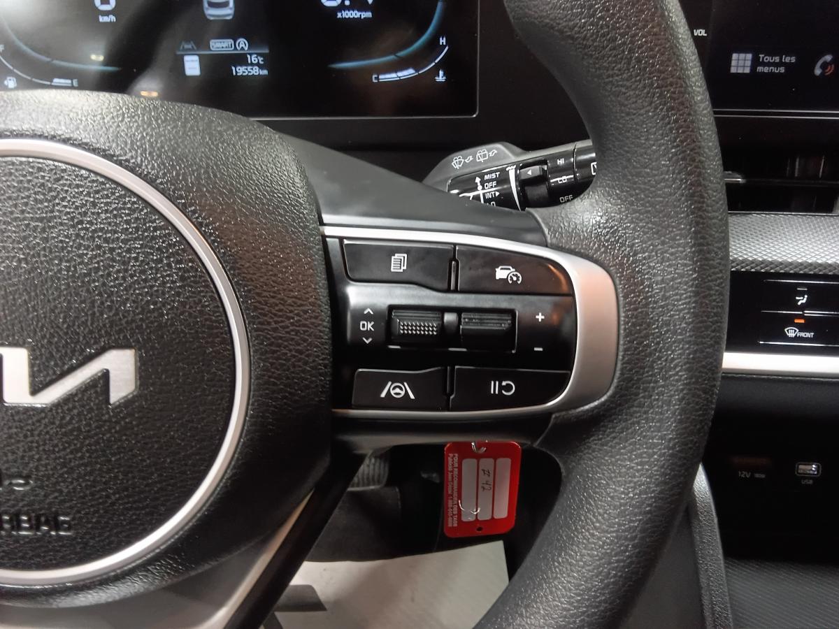 2024 Kia Sportage - Image 30