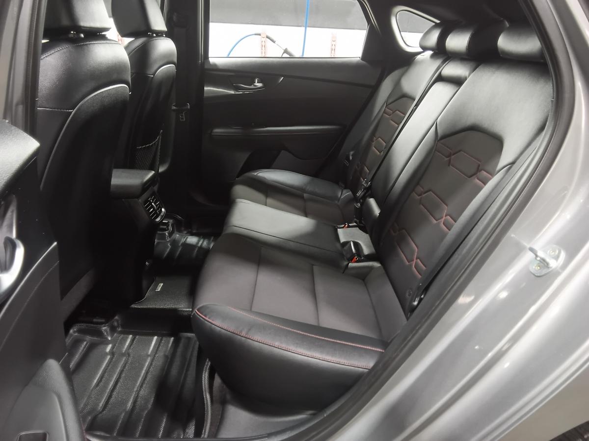 2023 Kia Forte5 - Image 25