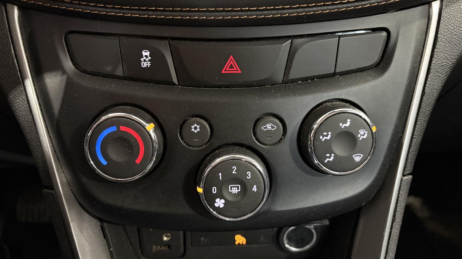 2019 Chevrolet Trax - Image 18