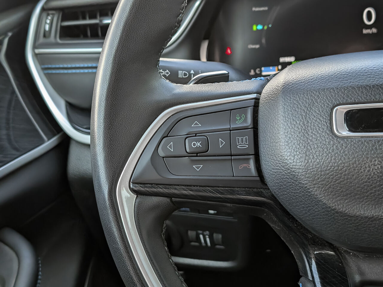 2022 Jeep Grand Cherokee 4xe - Image 17