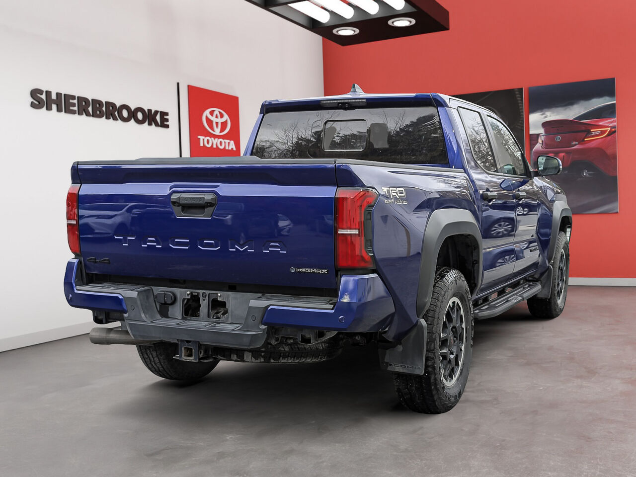 2024 Toyota Tacoma Hybride - Image 3