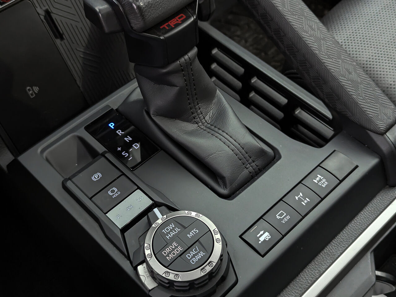 2024 Toyota Tacoma Hybride - Image 15