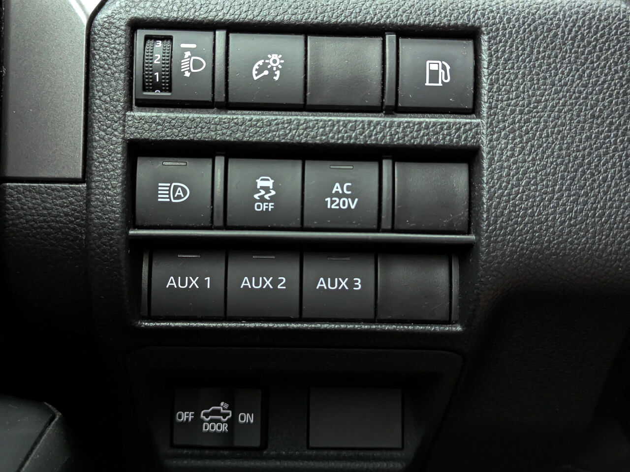 2024 Toyota Tacoma Hybride - Image 20