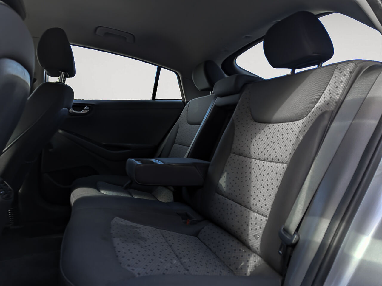 2017 Hyundai Ioniq électrique - Image 8
