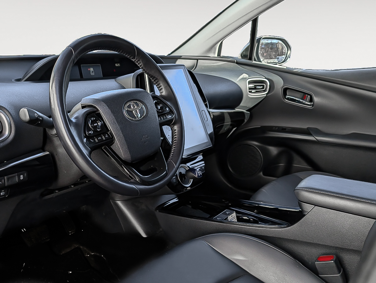 2021 Toyota Prius Prime - Image 8