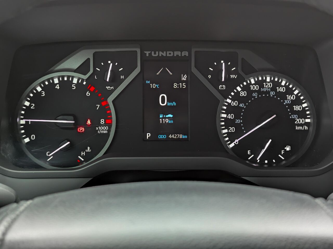 2023 Toyota Tundra - Image 17