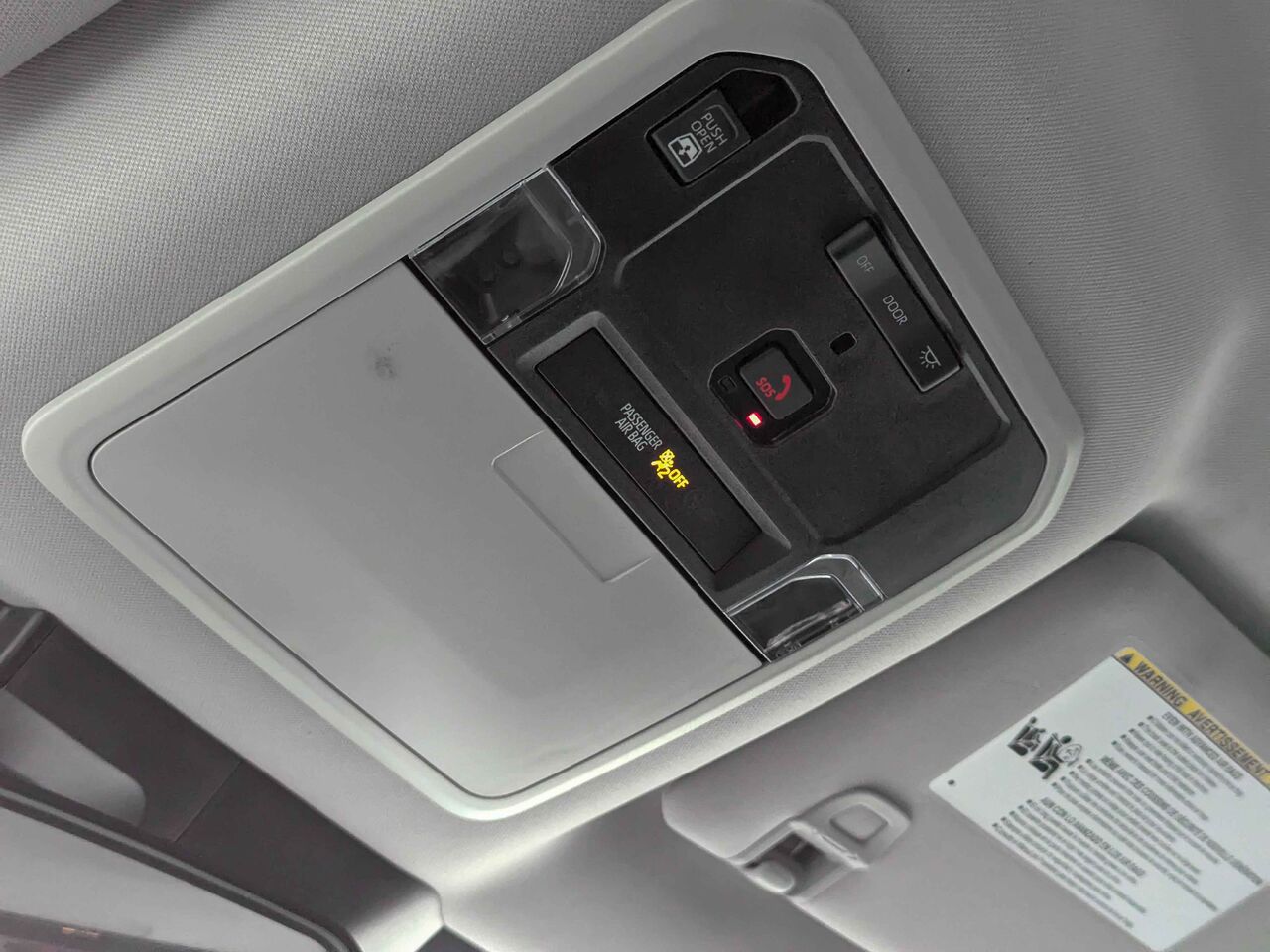 2023 Toyota Tundra - Image 22