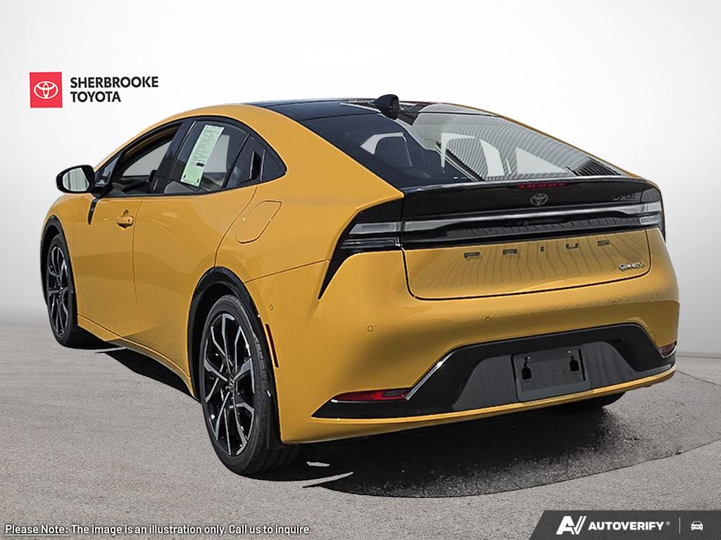 2026 Toyota Prius hybride branchable - Image 4