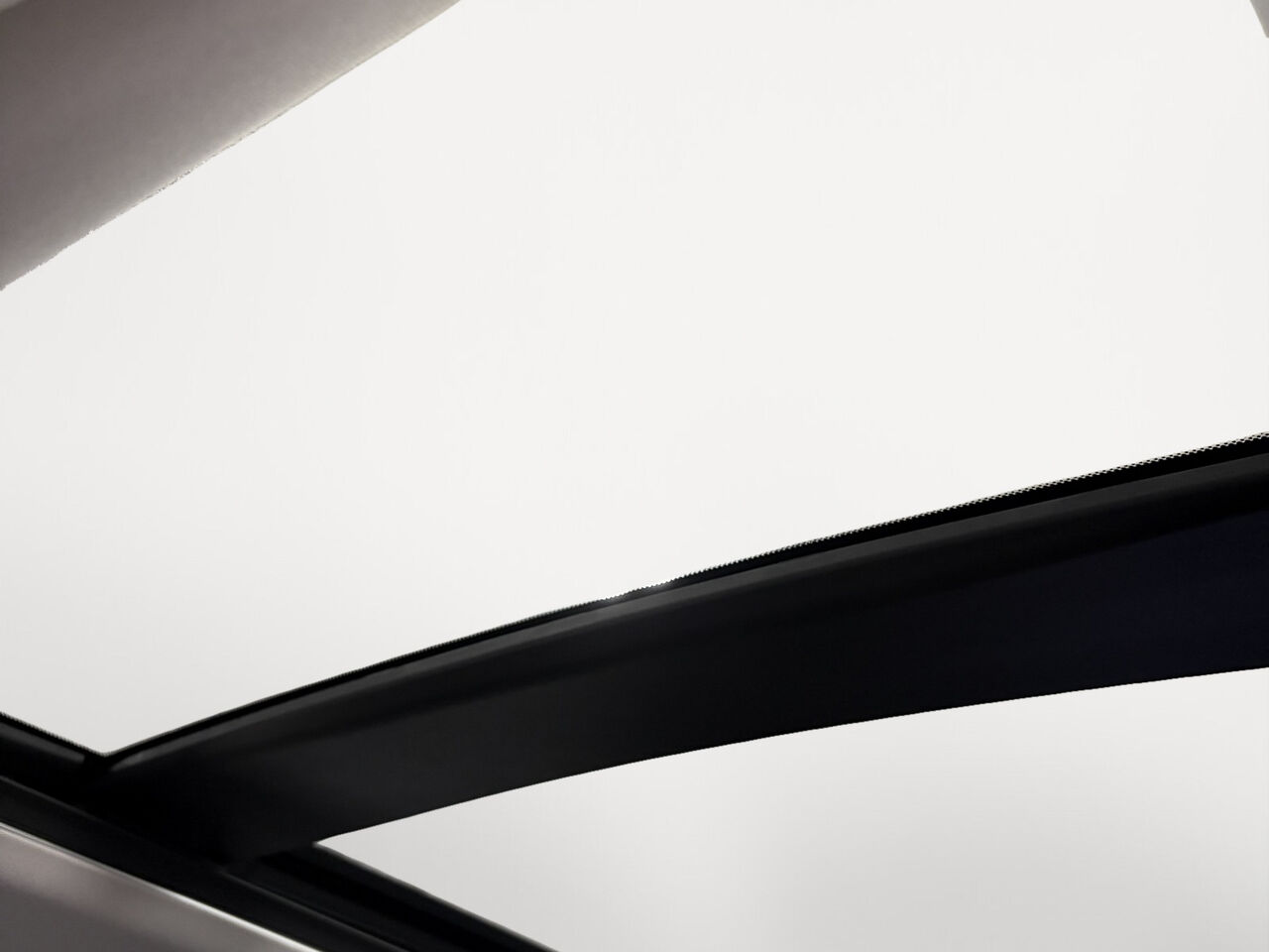 2025 Mitsubishi Outlander PHEV - Image 17