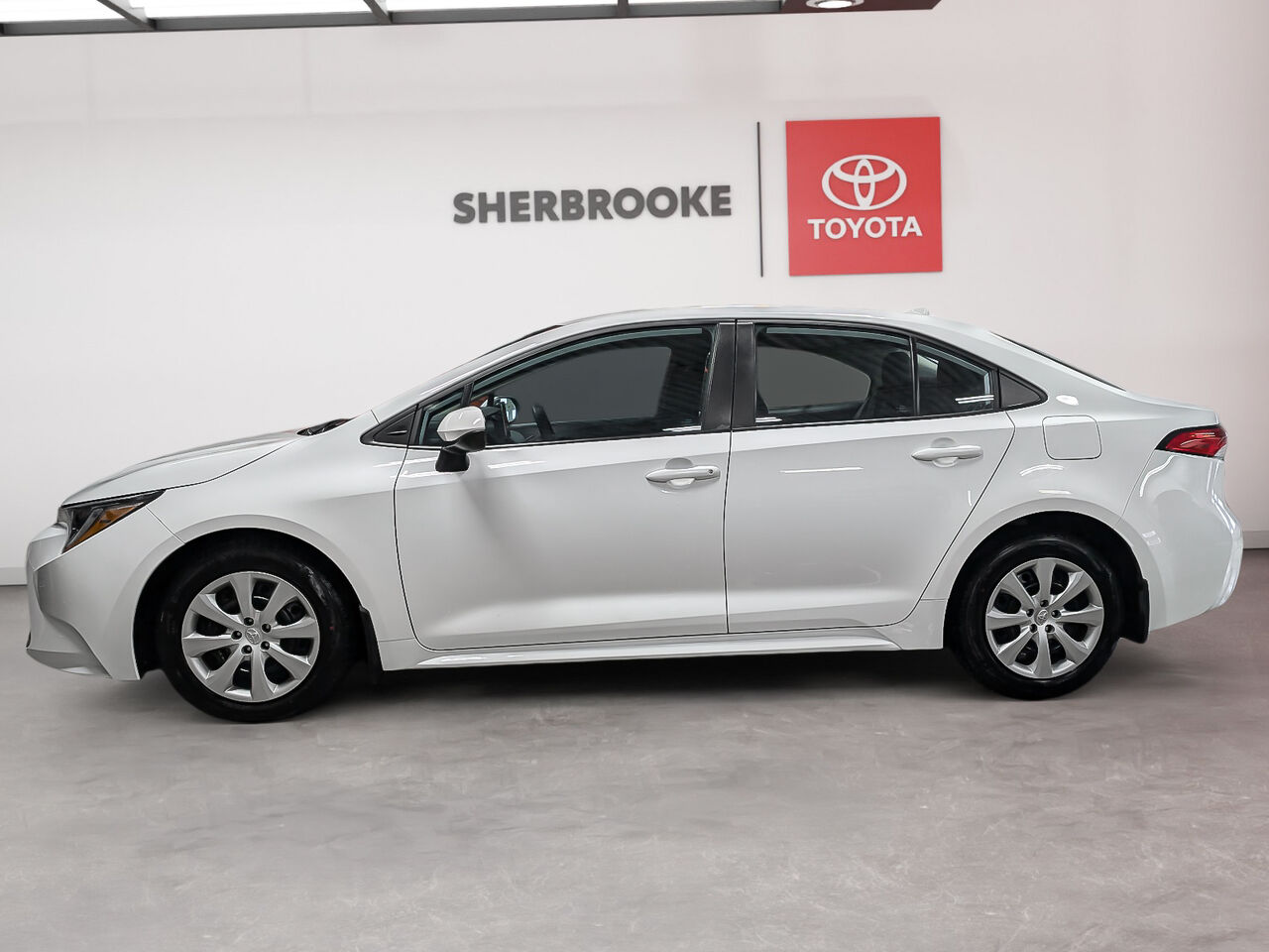 2023 Toyota Corolla - Image 3