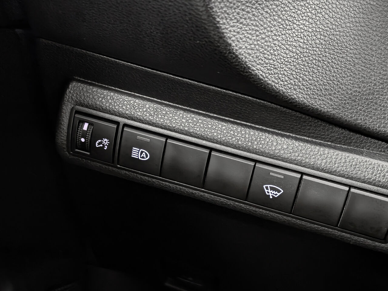 2023 Toyota Corolla - Image 17