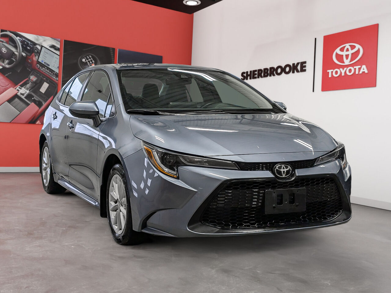 2022 Toyota Corolla - Image 2