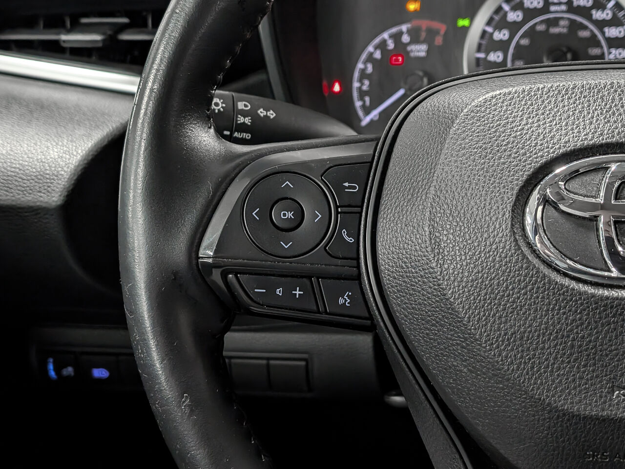 2022 Toyota Corolla - Image 18