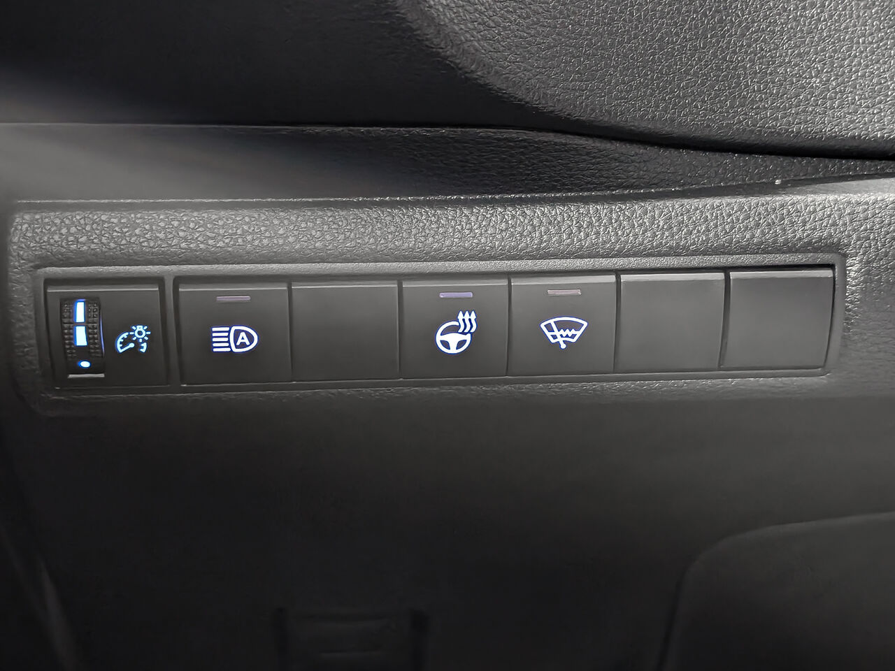 2022 Toyota Corolla - Image 19