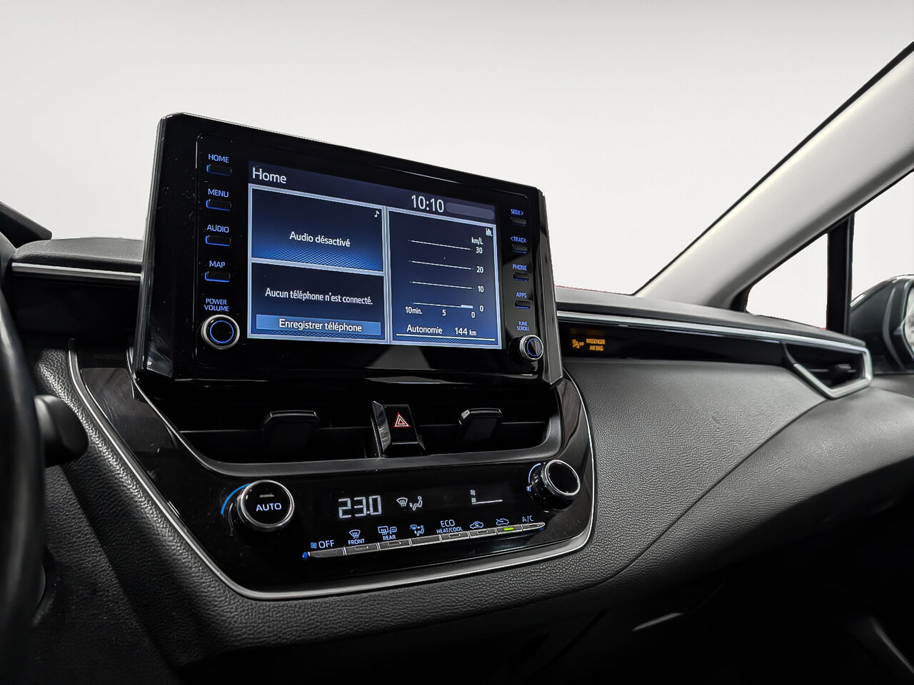 2022 Toyota Corolla - Image 10