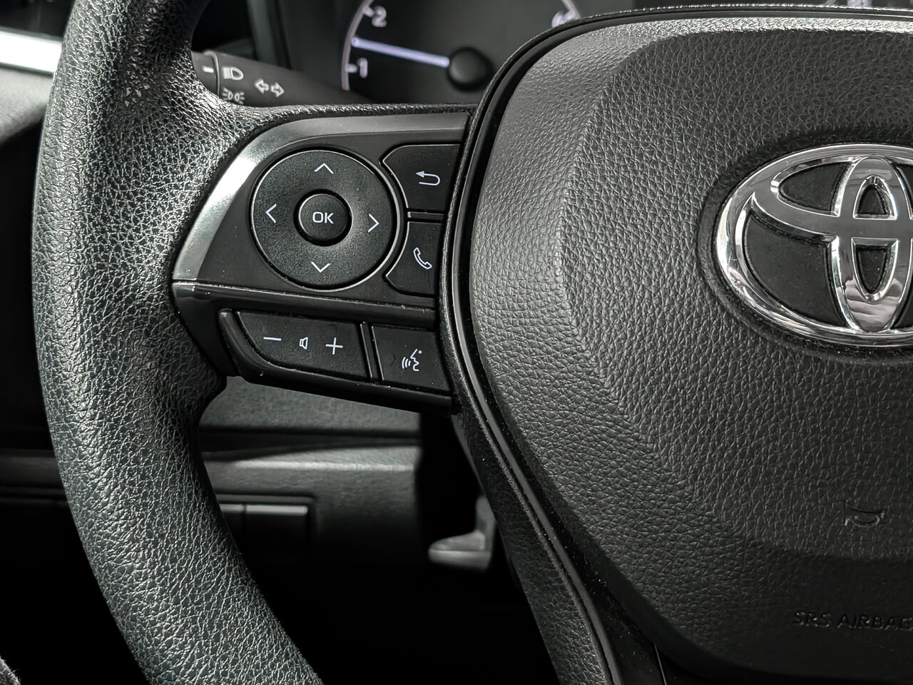 2023 Toyota Corolla - Image 15