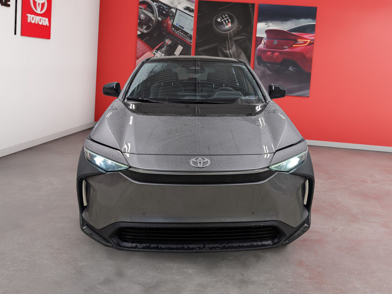 2025 Toyota bZ4X - Image 2