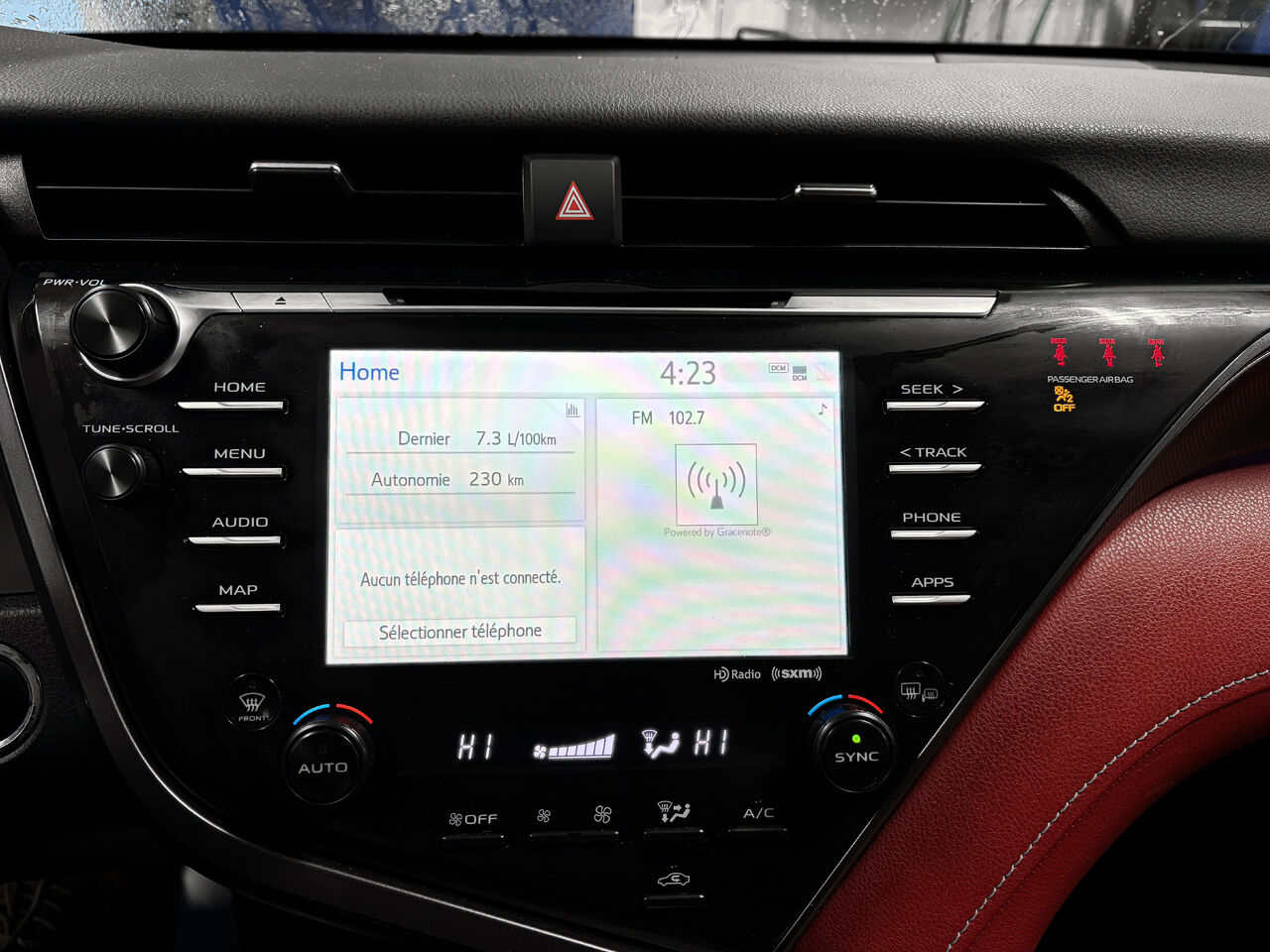 2020 Toyota Camry - Image 17